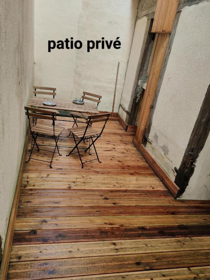 Apartamento Patio Cosy Thizy-les-Bourgs Exterior foto