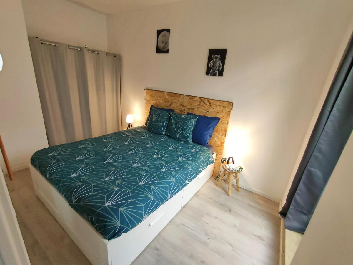 Apartamento Patio Cosy Thizy-les-Bourgs Exterior foto